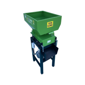 ДРОБИЛКА / ШРЕДЕР ЗА ФУРАЖ YEMÖ-30